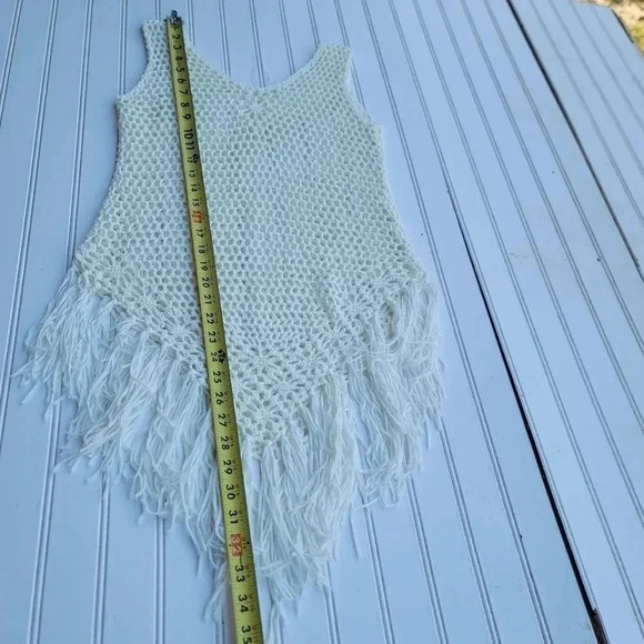 White Cotton Blend Crochet Fishnet Fringe Sleeveless Sweater Top Sweater Sz S/M - Picture 4 of 10